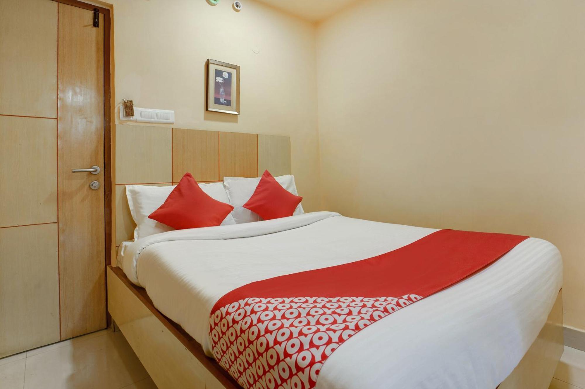 Hotel O Shanta Residency Lodge Sururnagar Exterior photo